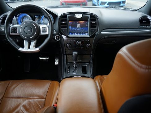 Used 2014 Chrysler 300 SRT8 w/ Leather Interior Group RWD image 17