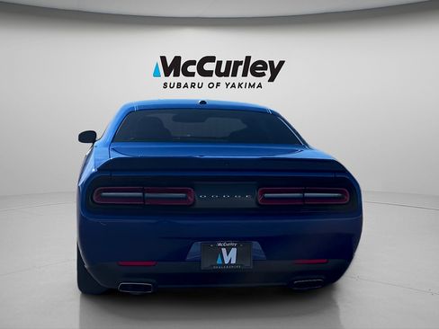 Used 2021 Dodge Challenger GT w/ Performance Handling Group RWD image 5