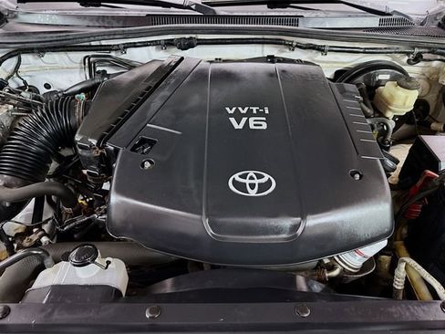 Used 2015 Toyota Tacoma 4x4 Double Cab image 27