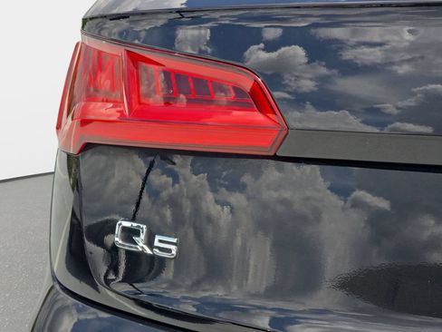 Used 2020 Audi Q5 Premium w/ Premium Plus Package AWD/4WD image 32
