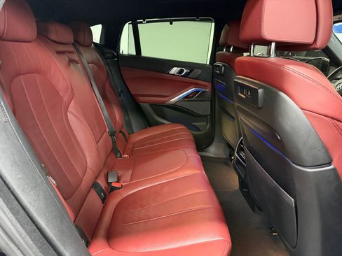 Used 2021 BMW X6 M50i w/ Executive Package image 23