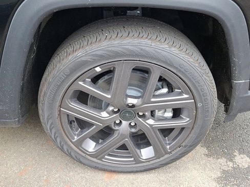 New 2025 Jeep Compass Limited w/ Sun & Sound Group image 4