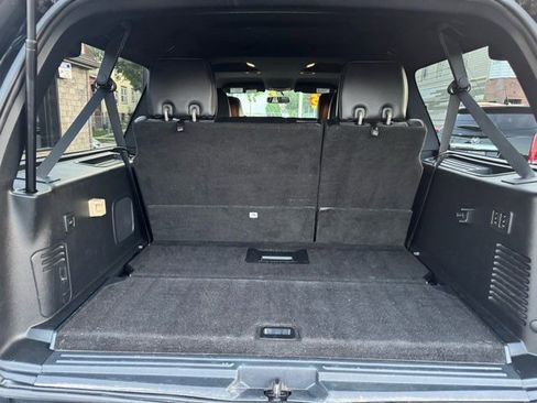 Used 2015 Ford Expedition EL XLT w/ Equipment Group 202A image 27