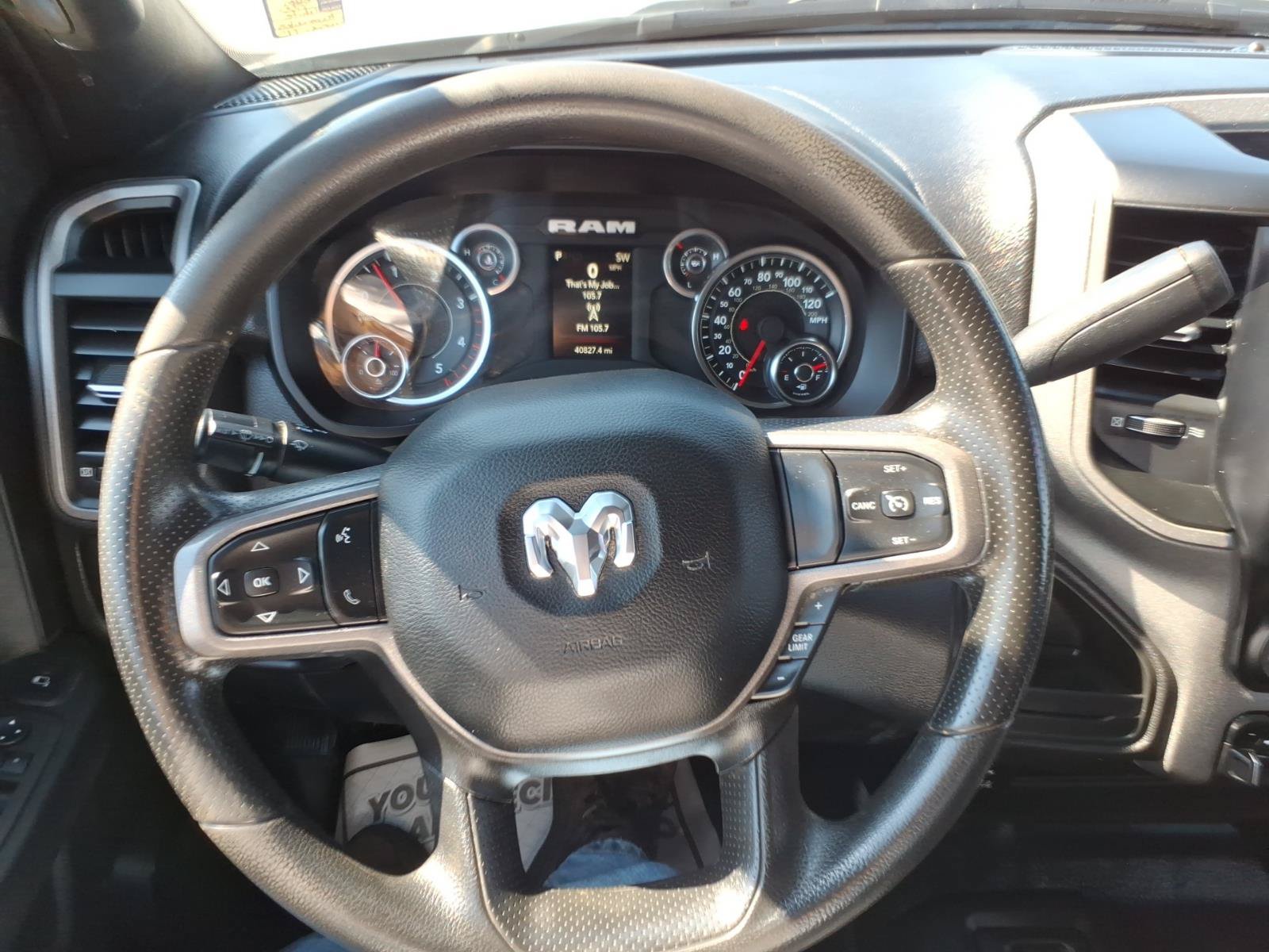 Used 2024 RAM 3500 Tradesman w/ Chrome Appearance Group AWD/4WD image 21