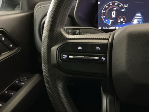 Used 2024 Chevrolet Colorado Trail Boss w/ Technology Package AWD/4WD image 14