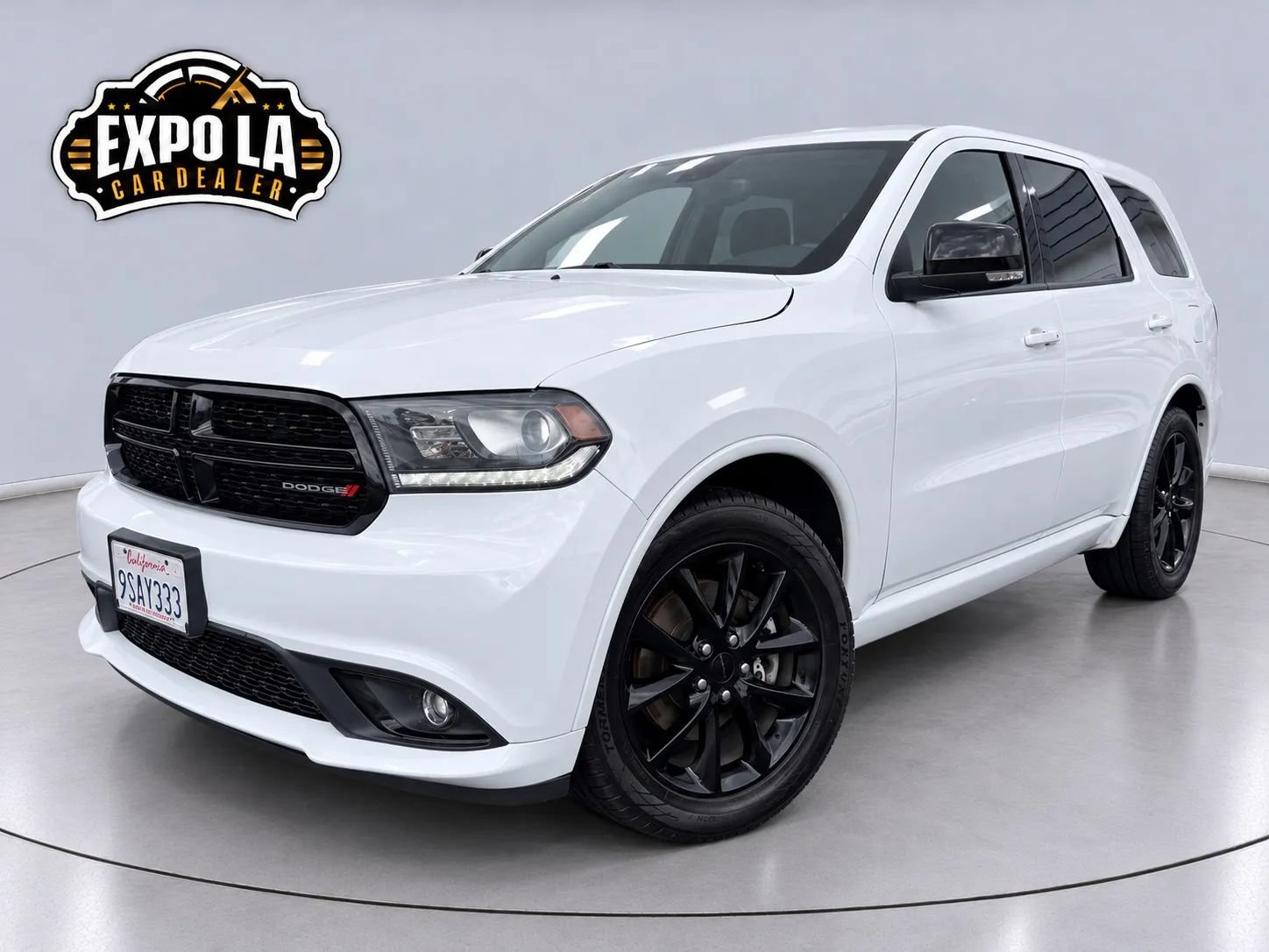 Used 2017 Dodge Durango R/T w/ Blacktop Package RWD image 1