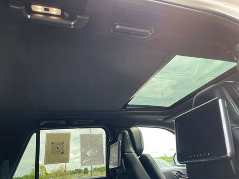 Used 2019 Lincoln Navigator L Reserve AWD/4WD image 43
