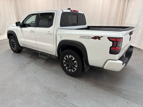 Used 2023 Nissan Frontier PRO-4X w/ Pro Convenience Package image 3