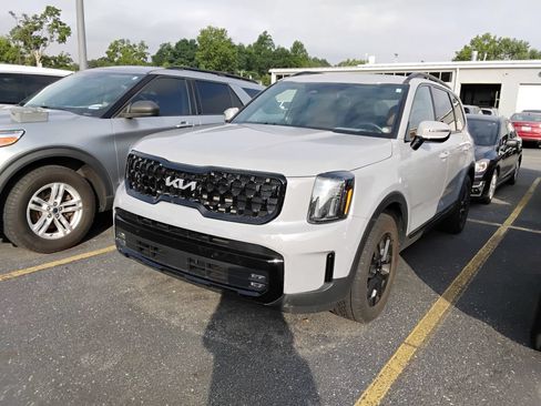 Used 2024 Kia Telluride SX X-Pro AWD/4WD image 2