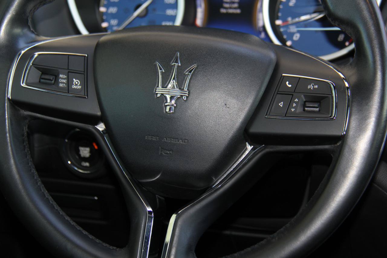 Used 2018 Maserati Ghibli RWD image 12
