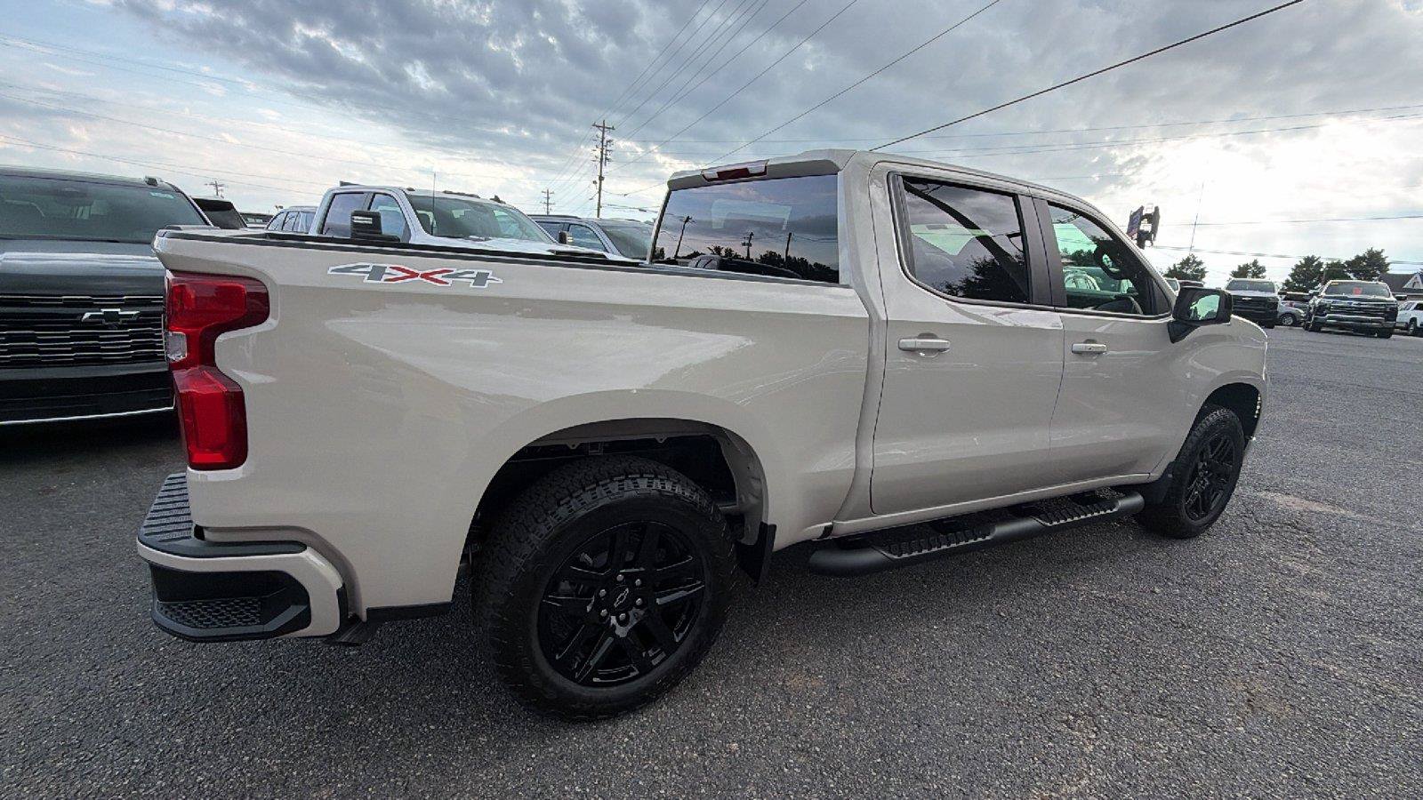 New 2026 Chevrolet Silverado 1500 RST w/ RST Select Package AWD/4WD image 8