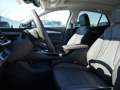 New 2026 Buick Envision Avenir AWD/4WD image 4