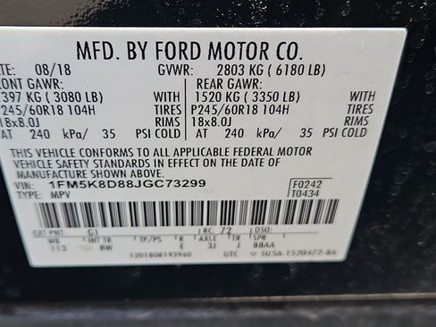 Used 2018 Ford Explorer XLT AWD/4WD image 15