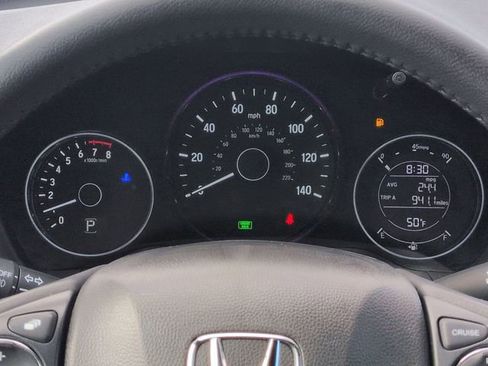 Used 2022 Honda HR-V Sport image 14