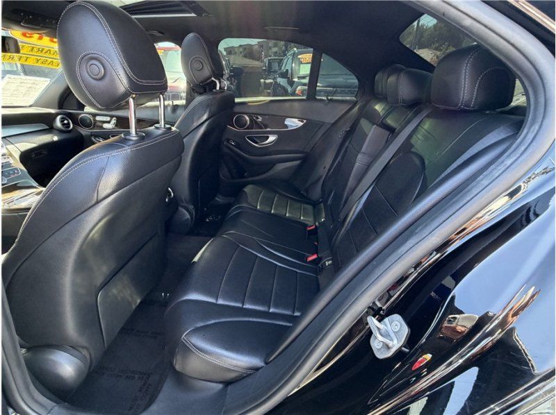 Used 2019 Mercedes-Benz C 300 Sedan image 18