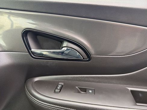 Used 2017 Buick Encore Preferred image 21