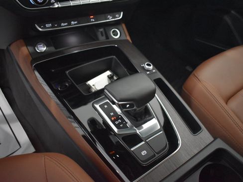 Used 2023 Audi Q5 2.0T Premium Plus AWD/4WD image 14