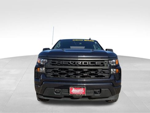Used 2022 Chevrolet Silverado 1500 Custom image 9