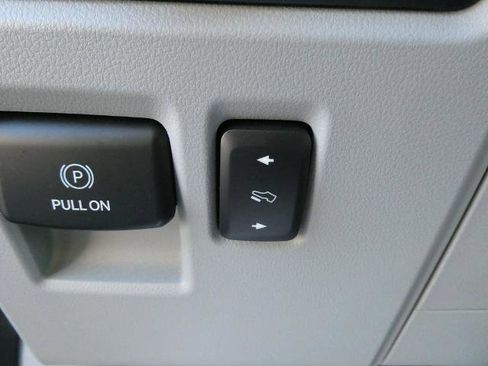 Certified 2023 Ford F150 Limited image 30