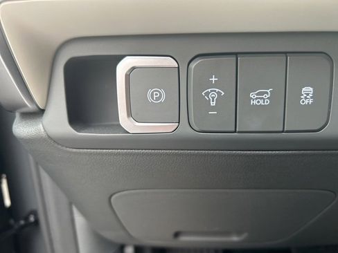 Used 2025 Hyundai Santa Fe SEL image 23