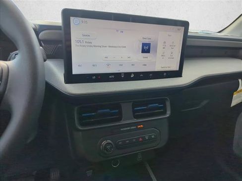 New 2026 Ford Maverick XLT AWD/4WD image 12