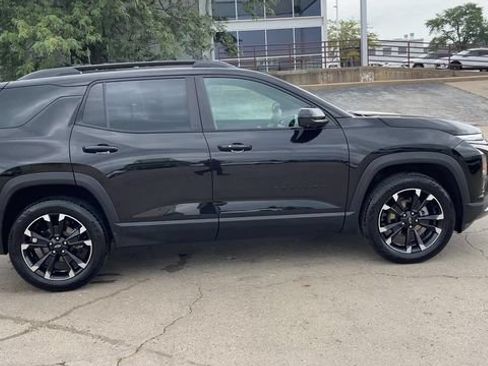 Used 2025 Chevrolet Equinox RS w/ Safety and Technology Package AWD/4WD image 9