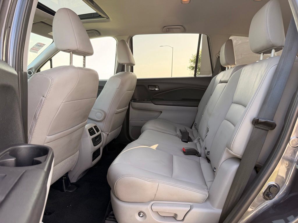 Used 2017 Honda Pilot EX-L image 5