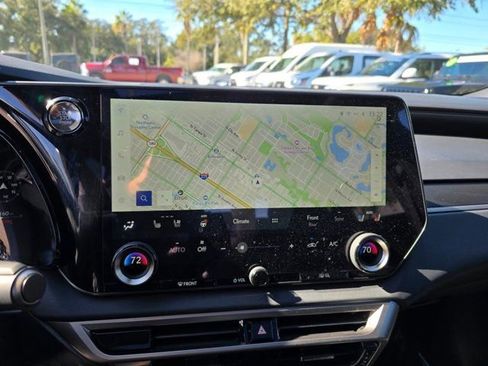 Used 2025 Lexus RX 350 Premium w/ Accessory Package (Z1) image 21