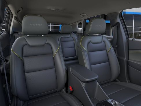 New 2026 Chevrolet Trax ACTIV w/ Driver Confidence Package FWD image 16