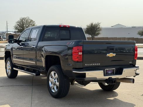 Used 2018 Chevrolet Silverado 2500 LTZ w/ Duramax Plus Package image 6