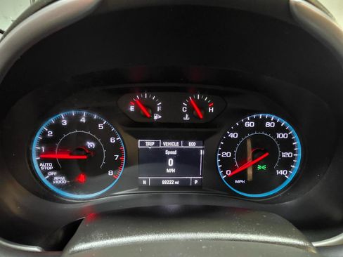 Used 2017 Chevrolet Malibu LS FWD image 39