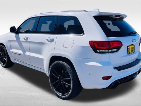 Used 2017 Jeep Grand Cherokee SRT AWD/4WD image 3