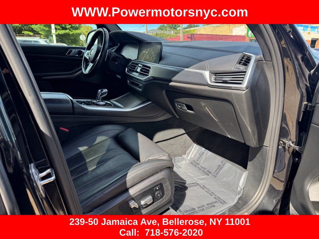 Used 2020 BMW X5 M50i w/ Executive Package AWD/4WD image 25