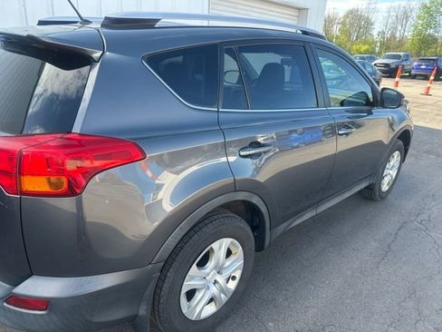 Used 2014 Toyota RAV4 LE AWD/4WD image 8