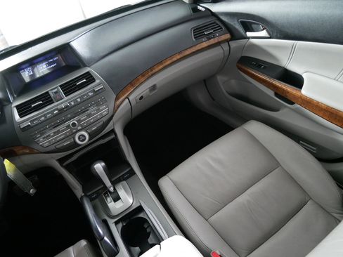 Used 2012 Honda Accord EX-L image 11