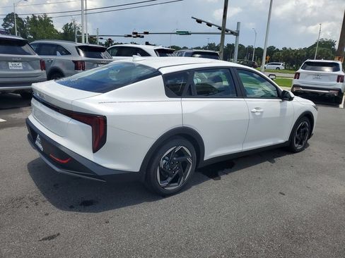 New 2026 Kia K4 GT-Line Turbo FWD image 4
