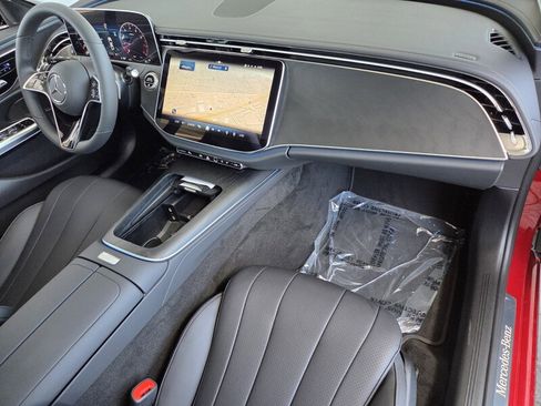 New 2026 Mercedes-Benz E 350 4MATIC Sedan image 19