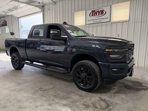 Used 2025 RAM 2500 Big Horn AWD/4WD image 28