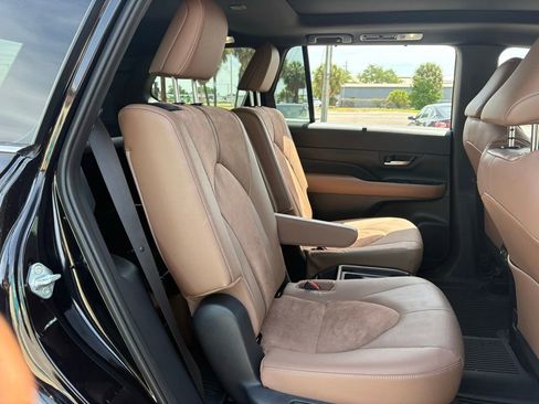 Used 2025 Toyota Grand Highlander AWD Hybrid image 15