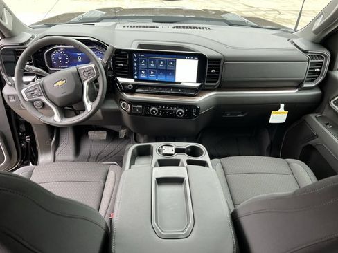 New 2026 Chevrolet Silverado 3500 LT image 21