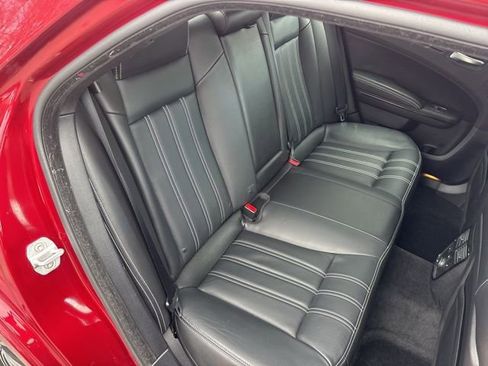 Used 2013 Chrysler 300 S w/ Luxury Group image 7