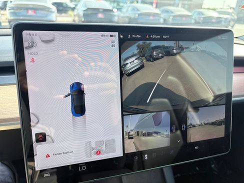 Used 2022 Tesla Model 3 Long Range AWD/4WD image 17