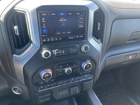 Used 2021 GMC Sierra 1500 SLT w/ SLT Premium Plus Package AWD/4WD image 13