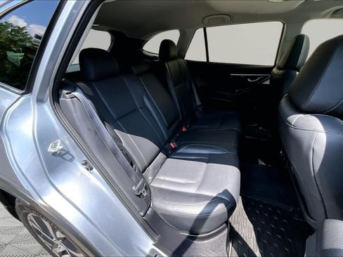 Used 2022 Subaru Outback Limited AWD/4WD image 20