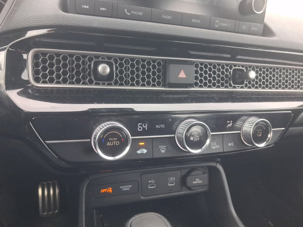 Used 2025 Honda Civic Sport image 25