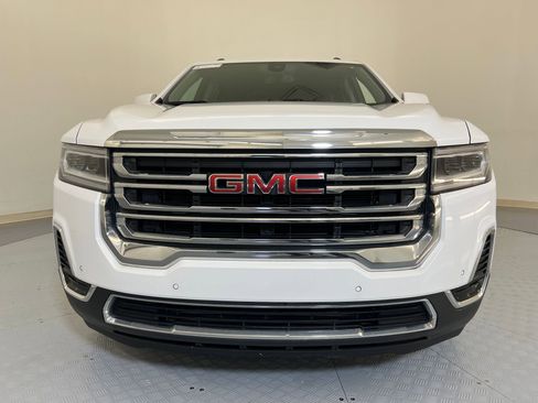 Used 2023 GMC Acadia SLE w/ Driver Convenience Package image 6