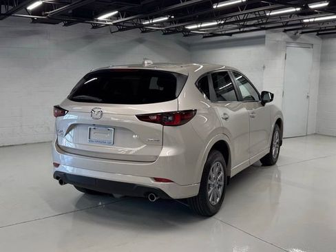 Used 2025 MAZDA CX-5 AWD 2.5 S w/ Preferred Package image 6