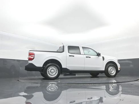 New 2026 Ford Maverick XL image 37