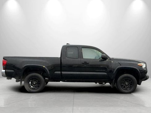 Used 2019 Toyota Tacoma SR5 image 7