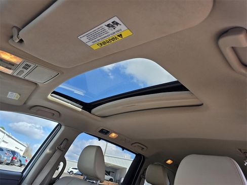 Used 2014 Honda Odyssey EX-L image 25